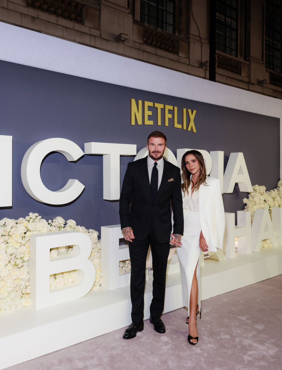 I dag lanserer Victoria Beckham både kleskolleksjon og egen serie