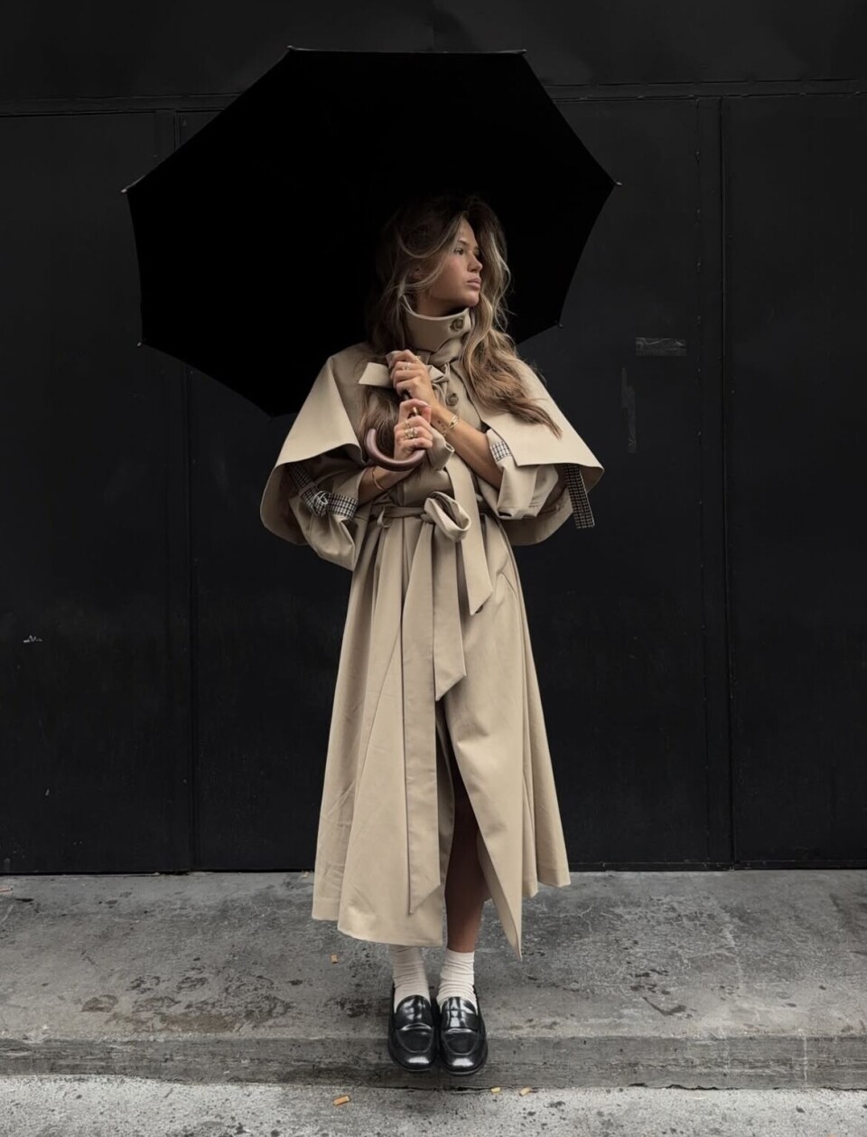 Alt om høstmoten 2025 Trenchcoat er en stor trend høsten 2025