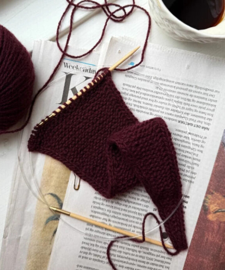 Strikk ditt eget Sophie-skjerf – høstens mest trendy accessoir