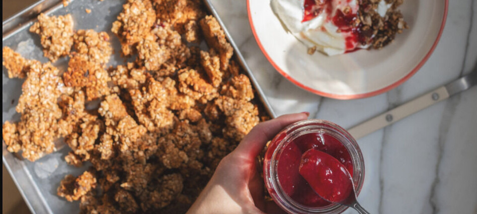 Slik lager du granola som både smaker og føles bra