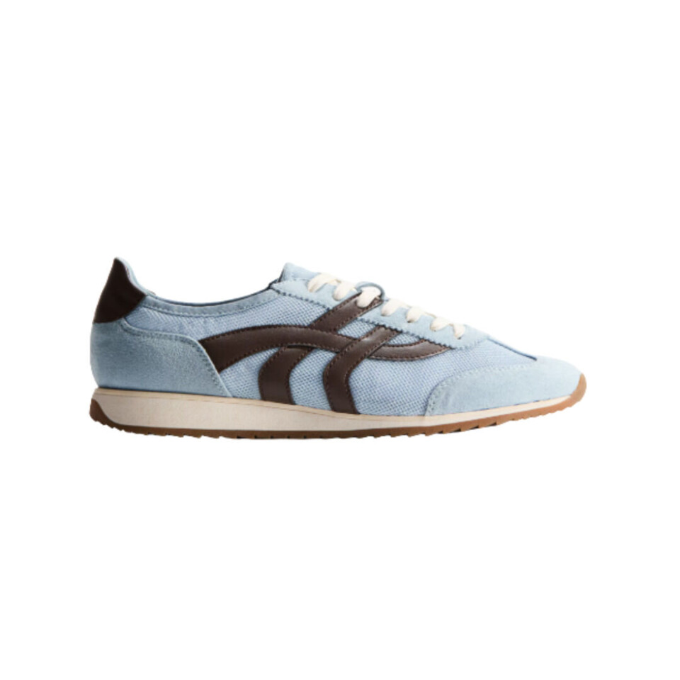 Blå sneakers med brune detaljer fra H&M