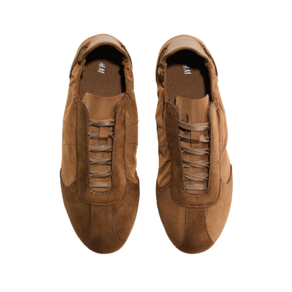 Brune sneakers fra H&M