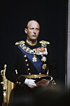 KONG HARALD V: Kongen avlegger ed til Grunnloven under seremonien i Nidarosdomen i Trondheim i juni 1991.